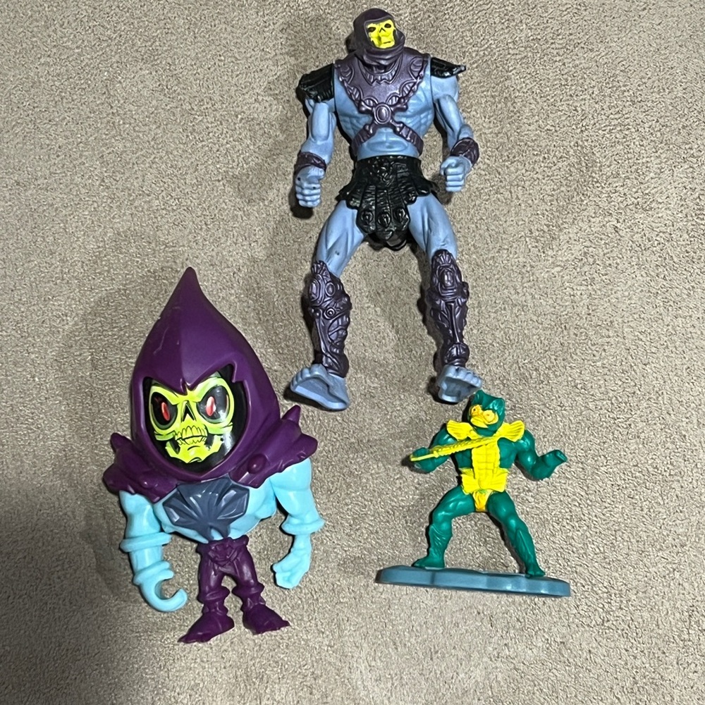 MOTU Masters of the Universe Skeletor & Merman lot of 3 Figure Sonic